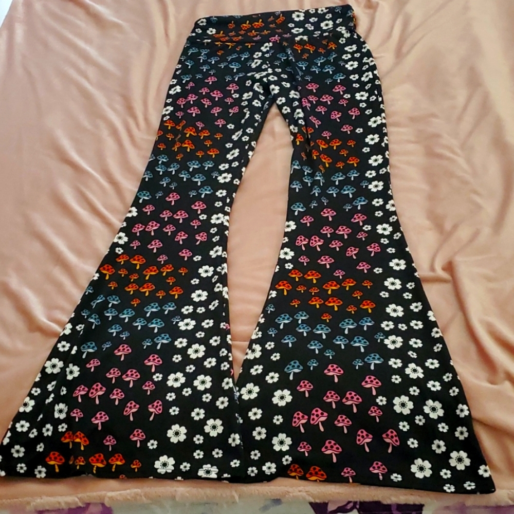 Spandex bell bottom pants